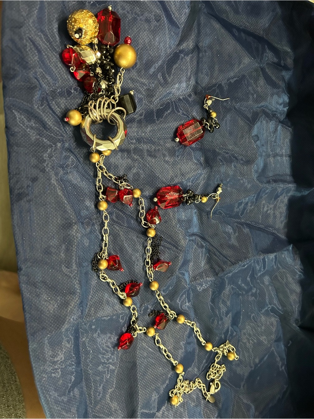 Red and Gold Crystal Pendant Necklace & Earrings Set